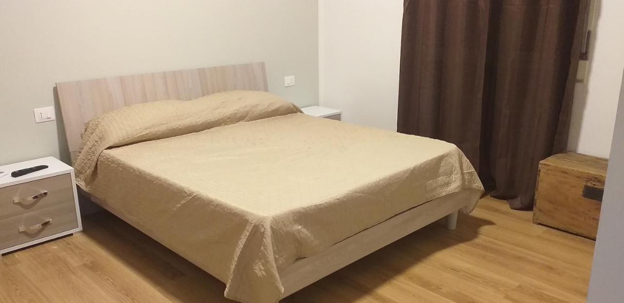 Camere Salerno Exteriör bild